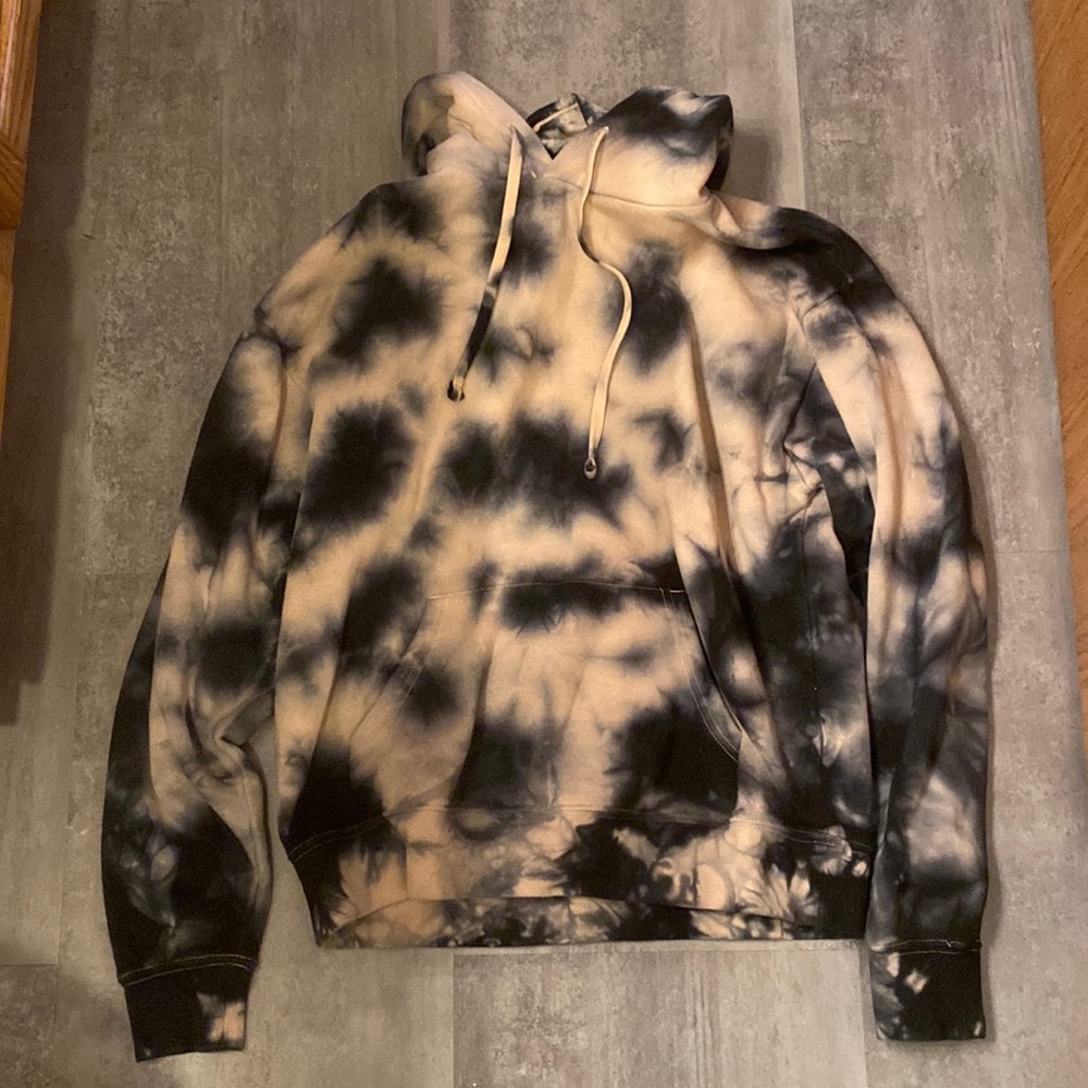 Black and brown Tie-dye hoodie